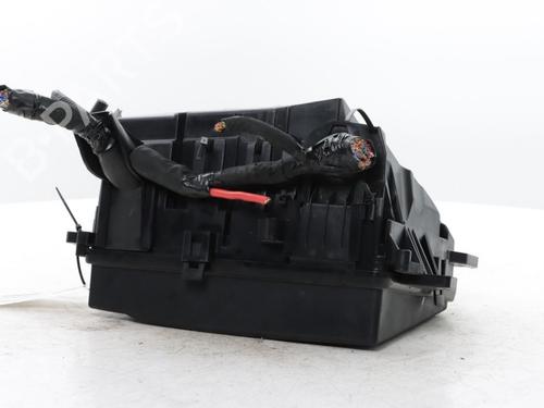 Fuse box VOLVO V60 II (225) T6 Plug-in Hybrid AWD | BP38264119E1 - Image 6