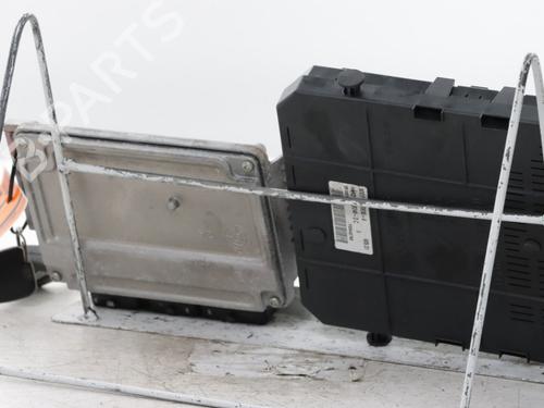 Engine control unit (ECU) CITROËN C5 III Break (RW_) 1.8 i 16V (RW6FYC) | BP38110941M57  - Image 7