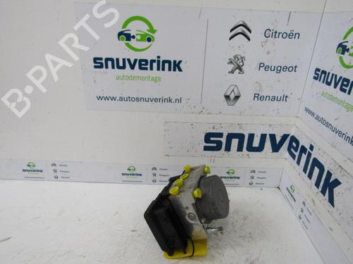 Used ABS pump RENAULT CLIO III (BR0/1, CR0/1) 1.2 16V (BR02, BR0J, BR11, CR02, CR0J, CR11) (75 hp) 12831635