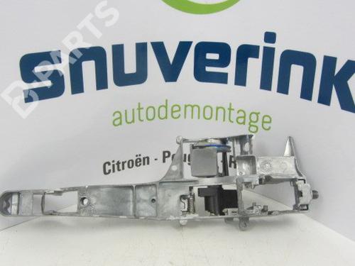 Used Front left exterior door handle Front left exterior door handle PEUGEOT 2008 I (CU_) 1.6 HDi (114 hp) 10786218 10786218