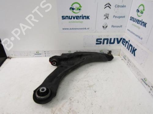 Used Right front suspension arm Right front suspension arm RENAULT CLIO IV (BH_) 0.9 TCe 90 (BHNF, BHMA, BHMH, BHJK, BHJR) (90 hp) 40567777 40567777