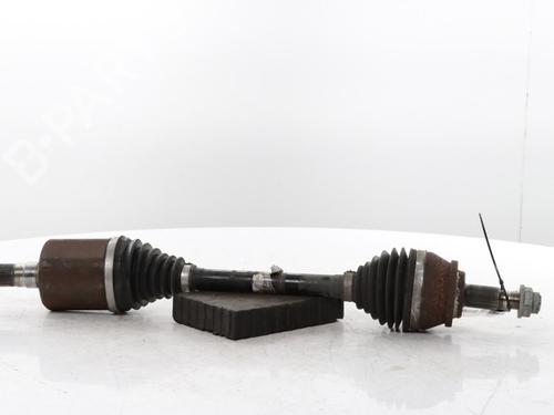 Used Left front driveshaft Left front driveshaft LYNK & CO 01 PHEV (261 hp) 34563007 34563007