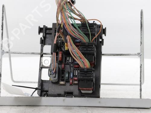 Caixa de fusíveis PEUGEOT 308 I (4A_, 4C_) 1.6 16V (120 hp) 31960746