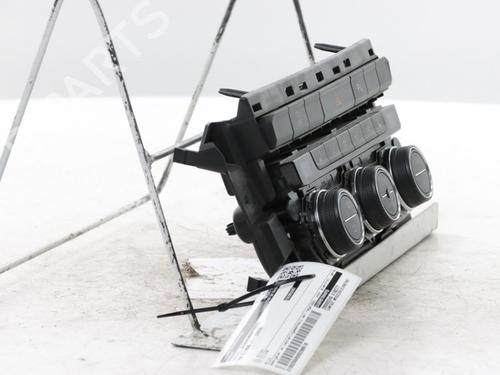 Climate control VW T-ROC (A11, D11) 1.0 TSI | BP38408954I5 - Image 9