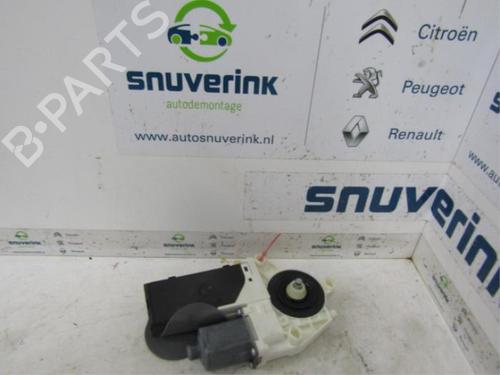 Used Electronic module Electronic module RENAULT LAGUNA III Grandtour (KT0/1) 1.5 dCi (KT0A, KT0R, KT02) (110 hp) 40592820 40592820