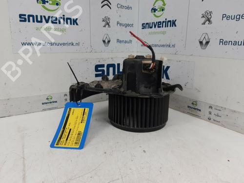 Used Heater blower motor PEUGEOT EXPERT Van (VF3A_, VF3U_, VF3X_) 2.0 HDi 130 (128 hp) 13324089