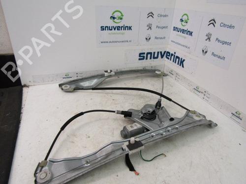 Used Front right window mechanism RENAULT CLIO III (BR0/1, CR0/1) 1.2 16V (103 hp) 10792366