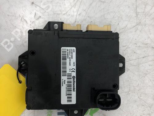Used Electronic module RENAULT TRAFIC III Van (FG_) 1.6 dCi 145 (FGMG) (145 hp) 18311931