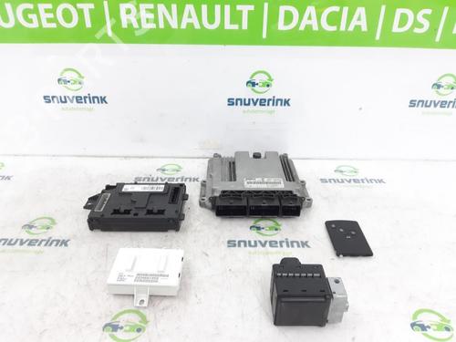Used Engine control unit (ECU) Engine control unit (ECU) 12104552 12104552
