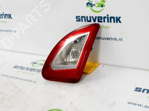 Used Reverse light Reverse light RENAULT TWINGO II (CN0_) 1.2 16V (CN04, CN0B) (75 hp) 40570804 40570804