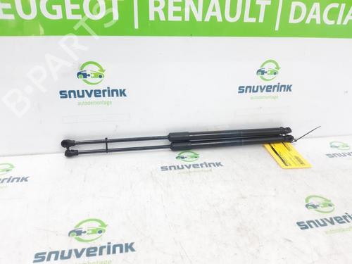 Used Tailgate lift support Tailgate lift support 16047995 16047995