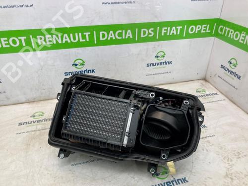 Used Heater matrix box RENAULT MEGANE E-TECH SUV EV60 (BNJ1) (218 hp) 24418355