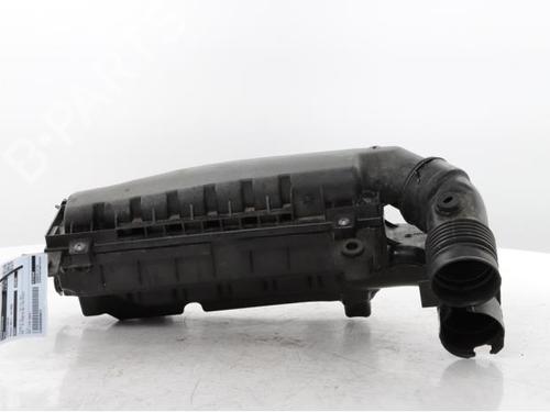 Used Air filter box Air filter box PEUGEOT 308 III (FB_, FH_, FP_, F3_, FM_) PureTech 130 (FPHNSL, FPHNST) (131 hp) 33697019 33697019
