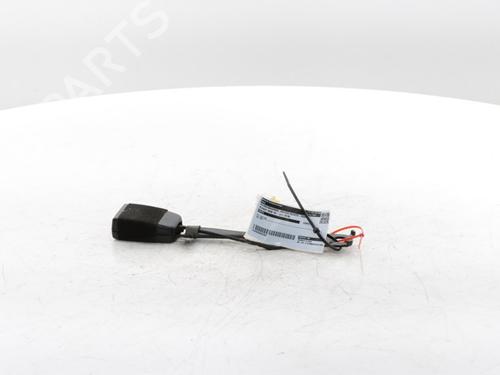 Used Seat buckle PEUGEOT 3008 II SUV (MC_, MR_, MJ_, M4_) 1.2 THP/ PureTech 130 (MRHNSM, MRHNSU, MRHNSJ, MRHNYW,... (131 hp) 29426211