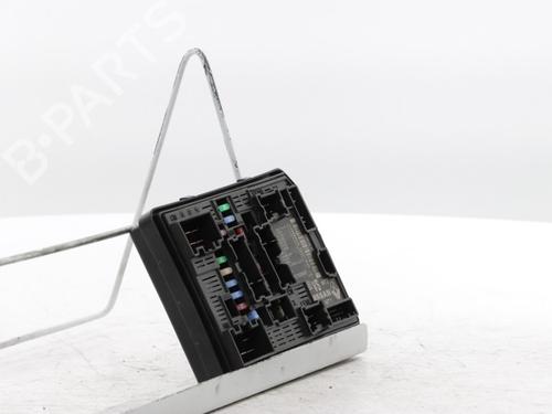 Fuse box RENAULT CLIO V (B7_) 1.0 TCe 90 (B7MT) | BP31050239E1