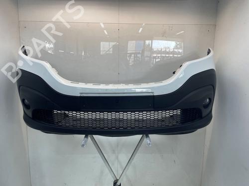 Used Front bumper RENAULT TRAFIC III Van (FG_) 2.0 dCi 120 (FGMN) (120 hp) 29426821