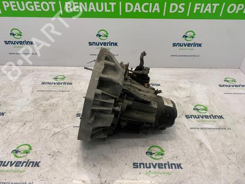 Used Gearbox RENAULT CLIO III (BR0/1, CR0/1) 1.5 dCi (88 hp) 10860400