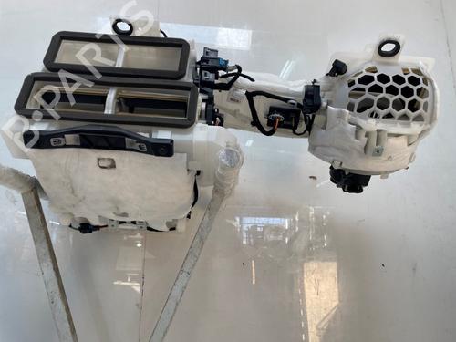 Heater matrix box PEUGEOT 3008 II SUV (MC_, MR_, MJ_, M4_) 1.2 THP/ PureTech 130 (MRHNSM, MRHNSU, MRHNSJ, MRHNYW,... | BP30186105M61