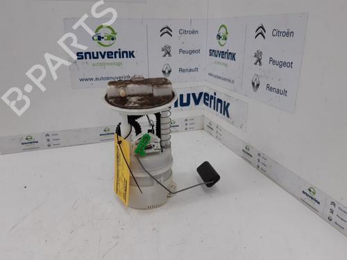 Used Fuel pump Fuel pump 10796936 10796936