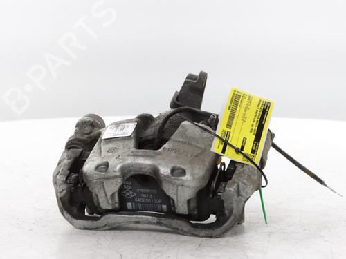Used Right rear brake caliper Right rear brake caliper RENAULT MASTER IV Van (F8__) BLUE DCI 170 (F8M4) (170 hp) 34566177 34566177