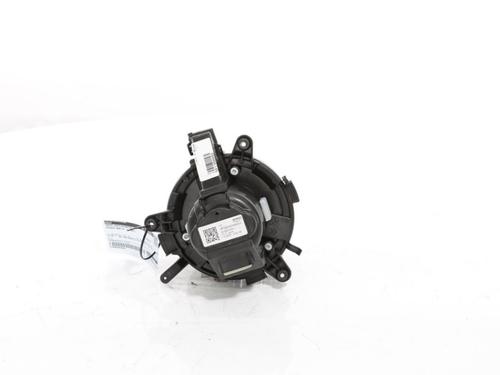 Used Heater blower motor PEUGEOT 3008 II SUV (MC_, MR_, MJ_, M4_) Hybrid (224 hp) 27093338