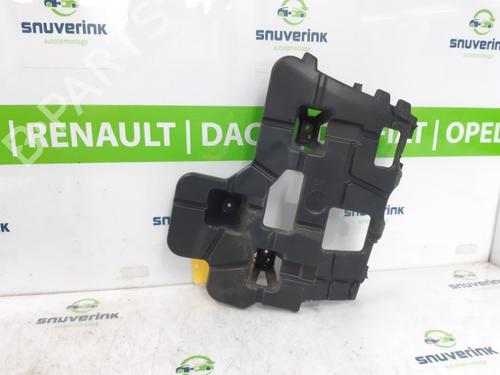 Used Rear bumper bracket RENAULT MEGANE IV Grandtour (K9A/M/N_) 1.3 TCe 160 (K9NC) (158 hp) 17982264