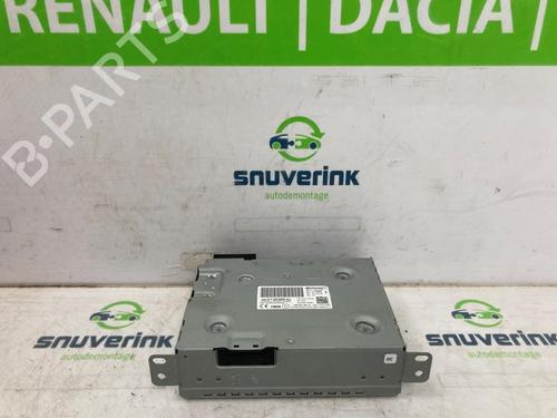 Used Radio PEUGEOT 2008 I (CU_) 1.2 THP 130 / PureTech 130 (130 hp) 25526996