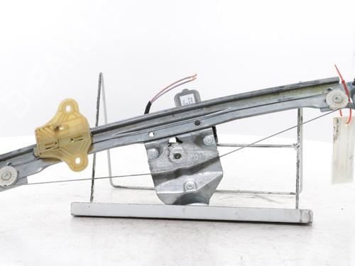 Used Front right window mechanism Front right window mechanism RENAULT CAPTUR I (J5_, H5_) 1.2 TCe 120 (120 hp) 33813965 33813965