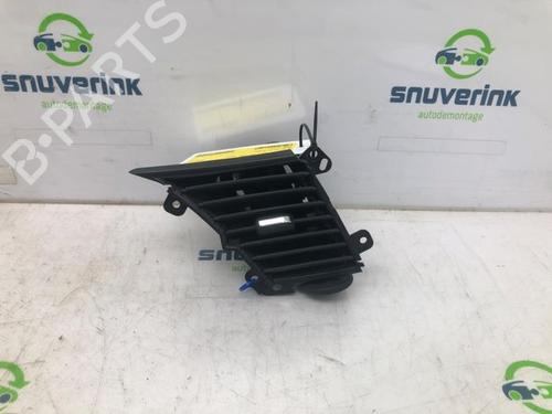 Used Air vent Air vent IVECO DAILY VI Van 35S17, 35C17, 40C17, 50C17, 55C17, 60C17, 65C17, 70C17 (170 hp) 17626933 17626933