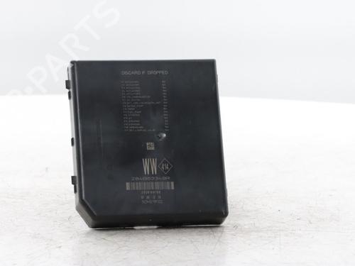 Caixa de fusíveis Caixa de fusíveis RENAULT SCÉNIC IV (J9_) 1.3 TCe 140 (140 hp) 36090223 36090223