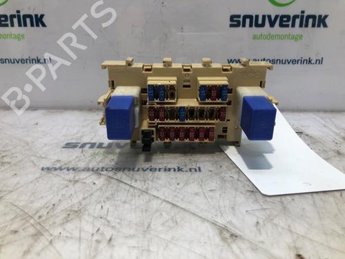 Used Fuse box NISSAN NV200 Van 1.5 dCi 90 (M20, M20N, M20M) (90 hp) 17571832