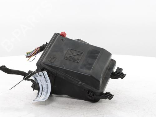 Used Fuse box PEUGEOT 308 II (LB_, LP_, LW_, LH_, L3_) 1.2 THP 130 (131 hp) 30757477