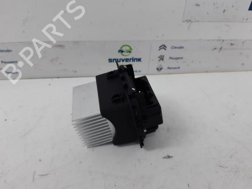 Used Heater resistor PEUGEOT 108 1.0 VTi (69 hp) 13323805