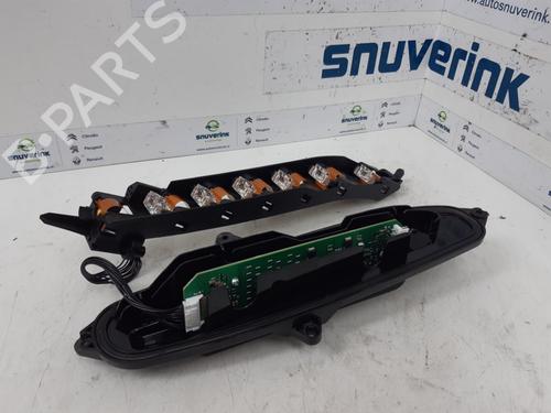 Used Left daytime light Left daytime light 21195537 21195537