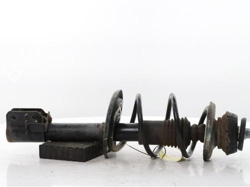 Used Left front shock absorber Left front shock absorber DACIA SANDERO II TCe 90 (B8M1, B8MA, B8AC) (90 hp) 30757886 30757886
