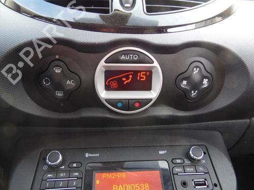 Right front fog light RENAULT TWINGO II (CN0_) 1.2 16V (CN04, CN0B) | BP40576463C31 - Image 18
