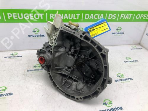 Used Gearbox CITROËN C3 II (SC_) 1.1 i (60 hp) 12831594