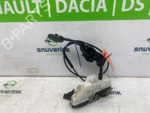 Venstre fortil lås RENAULT TWINGO II (CN0_) 1.2 16V (CN04, CN0B) (75 hp) 24166498