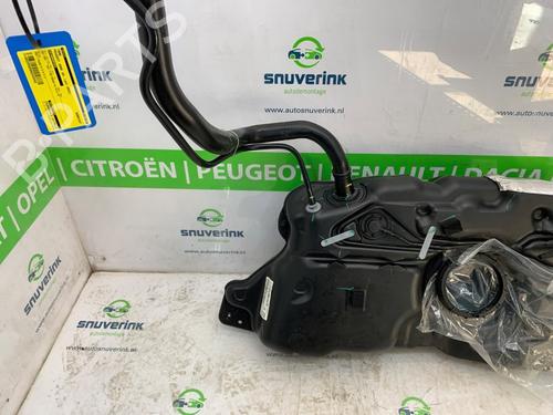 Fuel tank PEUGEOT 3008 II SUV (MC_, MR_, MJ_, M4_) 1.2 THP/ PureTech 130 (MRHNSM, MRHNSU, MRHNSJ, MRHNYW,... | BP25776602C62 