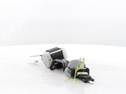 Rear center seatbelt TOYOTA YARIS (_P13_) 1.5 Hybrid (NHP130_, NHP130) | BP31261402I27