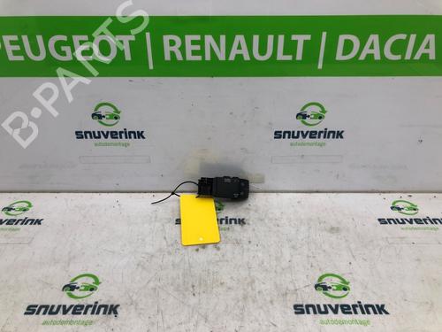 Used Steering wheel controls RENAULT CLIO IV (BH_) 1.5 dCi 75 (75 hp) 16193077