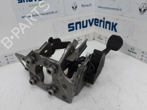 Used Clutch pedal CITROËN C4 Grand Picasso I (UA_) 1.8 i 16V (125 hp) 27351092