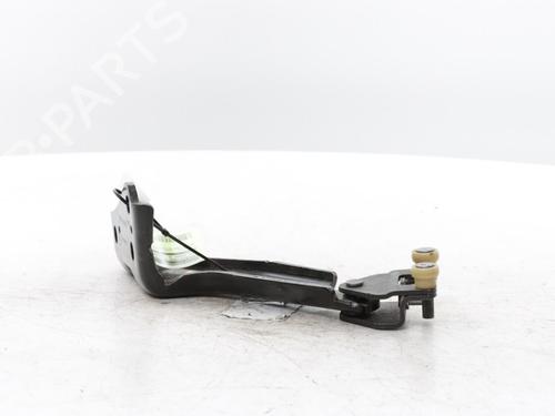 Used Hinge/Door check strap Hinge/Door check strap 37072218 37072218