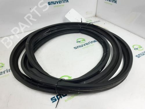 Used Rubber door seal MAZDA CX-30 (DM) e-SKYACTIV-X M Hybrid (186 hp) 24164822