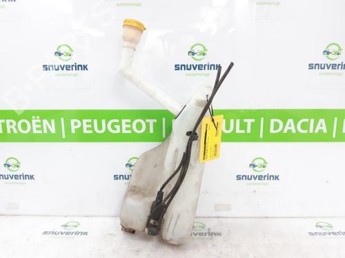 Used Windscreen washer tank RENAULT MEGANE III Hatchback (BZ0/1_, B3_) 1.5 dCi (BZ0C) (90 hp) 15795668