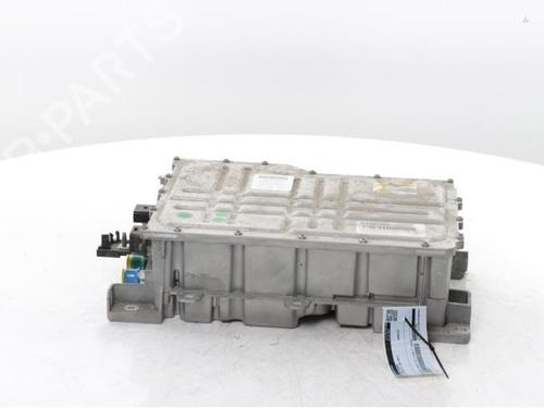 Used Electronic module Electronic module PEUGEOT 3008 II SUV (MC_, MR_, MJ_, M4_) Hybrid (224 hp) 40584955 40584955