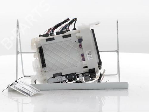 Used Fuse box Fuse box TOYOTA YARIS (_P21_, _PA1_, _PH1_) 1.5 Hybrid (MXPH10, MXPH11) (116 hp) 29241608 29241608