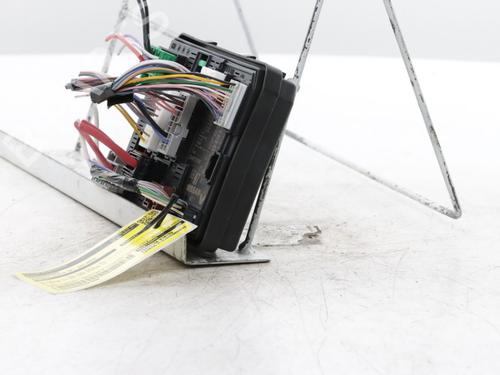 Fuse box RENAULT CLIO V (B7_) 1.0 TCe 90 (B7MT) | BP37872883E1 - Image 3
