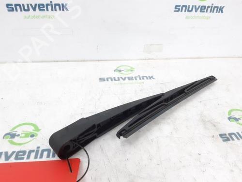 Used Rear windshield wiper arm Rear windshield wiper arm DS DS 7 (J4_, JC_) E-TENSE 4x4 300 (J45GBU) (299 hp) 40580911 40580911