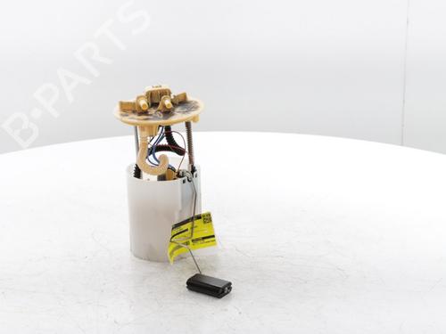 Used Fuel pump Fuel pump 30185787 30185787